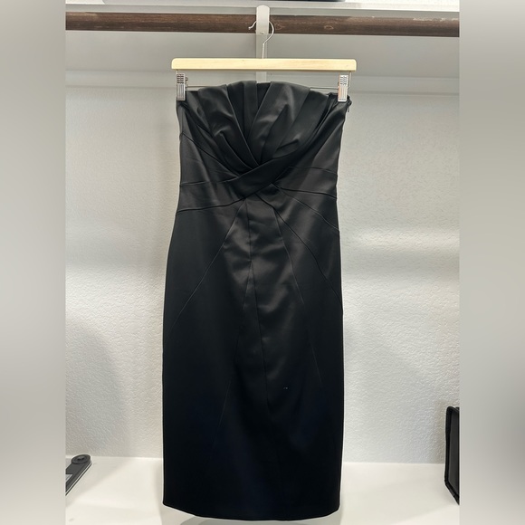 Karen Millen black satin cocktail dress, size 6 - Picture 1 of 4